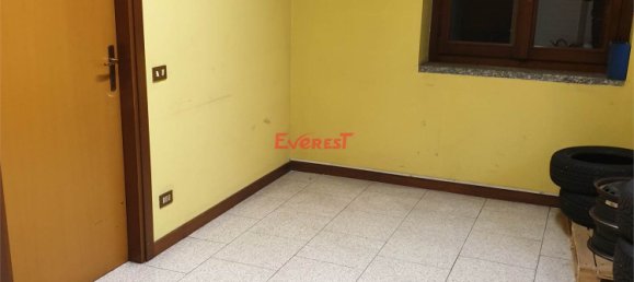 Escritório de 6 divisões em Busto Arsizio, Italy N.º 146753 9