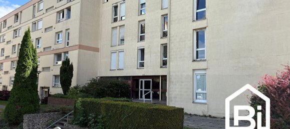 2 bedrooms Apartment in Calvados, France No. 356541 2