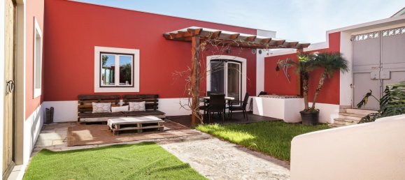 5 bedrooms Villa in Almada, Portugal No. 115982 13