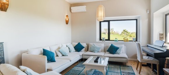 5 bedrooms Villa in Almada, Portugal No. 115982 17