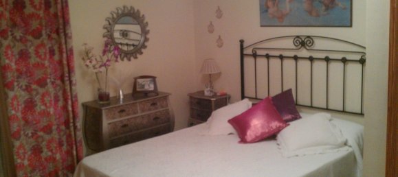 Apartamento de 3 dormitorios en Estepona, Spain No. 133593 5