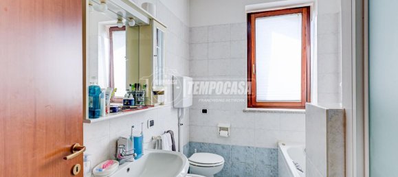 5 rooms Villa in Gallarate, Italy No. 151139 15