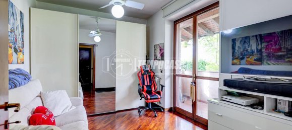 5 rooms Villa in Gallarate, Italy No. 151139 25