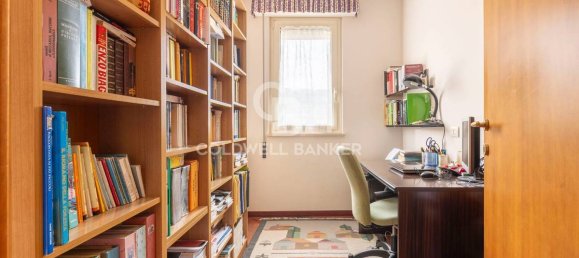 4 bedrooms House in Mosciano Sant'Angelo, Italy No. 218057 6