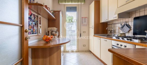 4 bedrooms House in Mosciano Sant'Angelo, Italy No. 218057 5