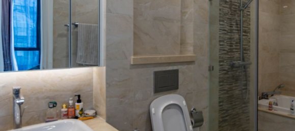 2 rooms Office in District 1, Vietnam No. 17740 10