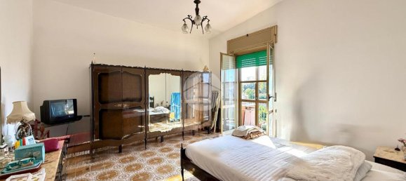 Квартира с 3 спальнями в Неаполь, Италия № 356123 15