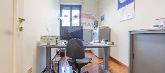 Квартира с 4 комнатами в Кьети, Италия № 56113 5