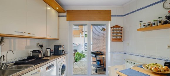 4 bedrooms House in Oeiras, Portugal No. 124223 16