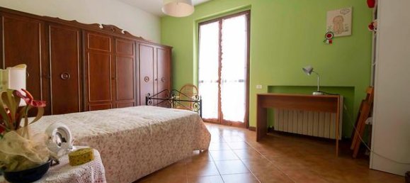 6-salle Appartement à Castelnuovo Berardenga, Italy No. 260402 4