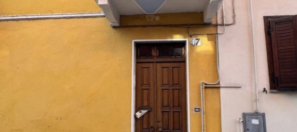 6 bedrooms House in Rivoli, Italy No. 378769 5