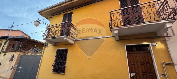 6 bedrooms House in Rivoli, Italy No. 378769 3