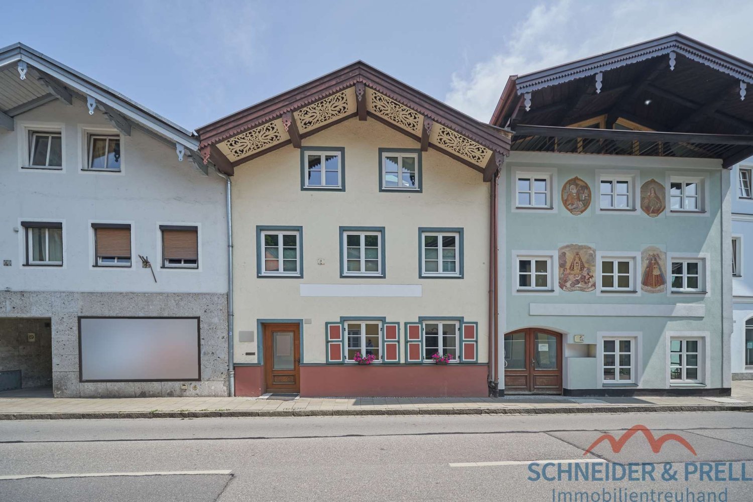 Здание 220м² в Бад Тёльц-Вольфратсхаузен, Германия № 317926