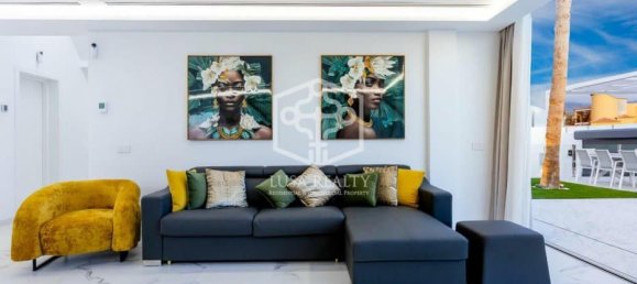 4 bedrooms Villa in Adeje, Spain No. 16416 14