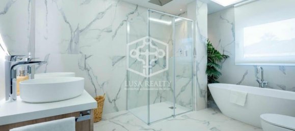 4 bedrooms Villa in Adeje, Spain No. 16416 21