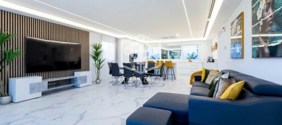 4 bedrooms Villa in Adeje, Spain No. 16416 13