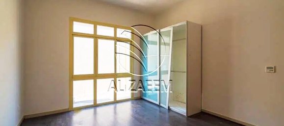 4 bedrooms Townhouse in Abu Dhabi, UAE No. 29823 13