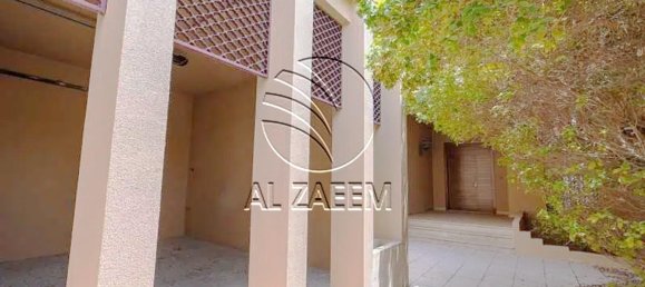 4 bedrooms Townhouse in Abu Dhabi, UAE No. 29823 9