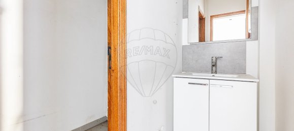 Коммерческая недвижимость 137м² в Синтра, Португалия № 189154 17