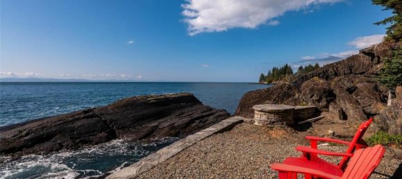 5 Schlafzimmer Haus in British Columbia, Canada, Nr. 1212 2