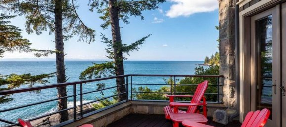 5 Schlafzimmer Haus in British Columbia, Canada, Nr. 1212 3