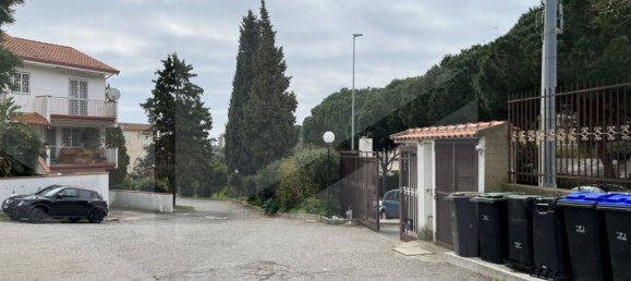 Casa de 3 habitaciónes en Messina, Italy No. 27002 27