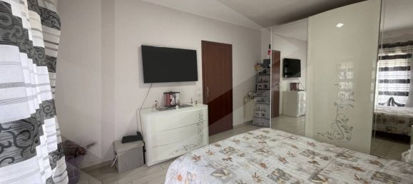 Casa de 3 habitaciónes en Messina, Italy No. 27002 41