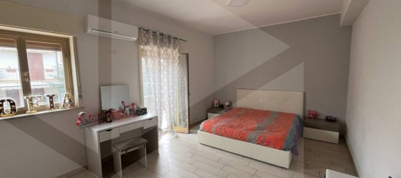 Casa de 3 habitaciónes en Messina, Italy No. 27002 35