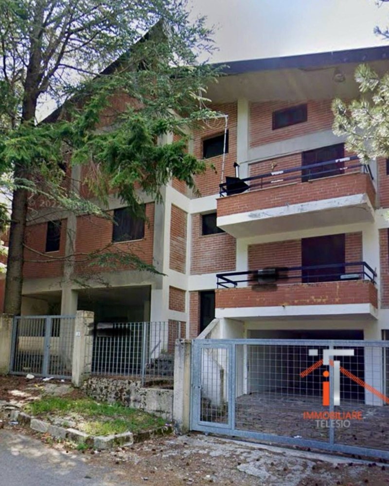 3 rooms Apartment in Spezzano della Sila, Italy No. 131841