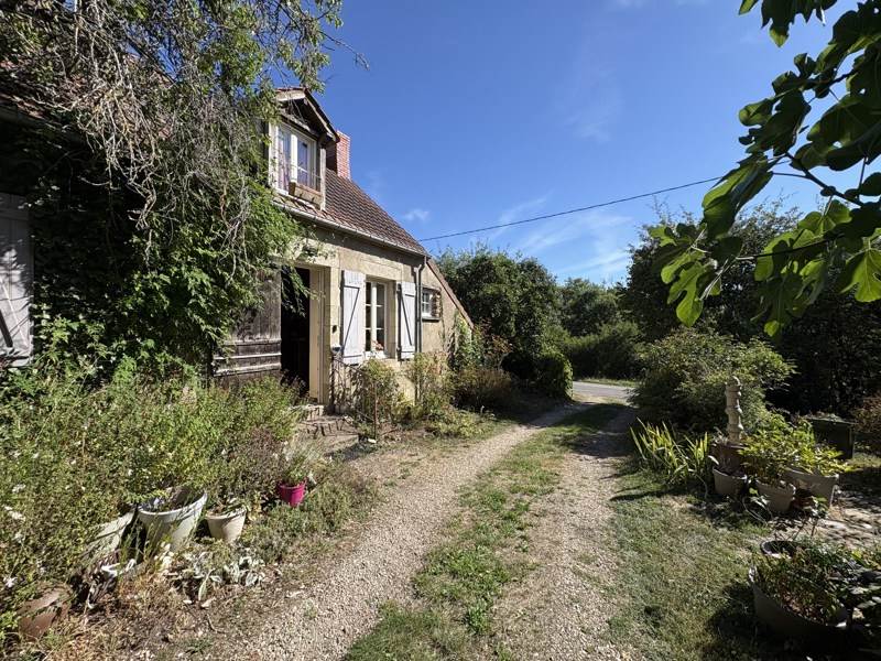 4 Schlafzimmer Haus in Urciers, France, Nr. 335995