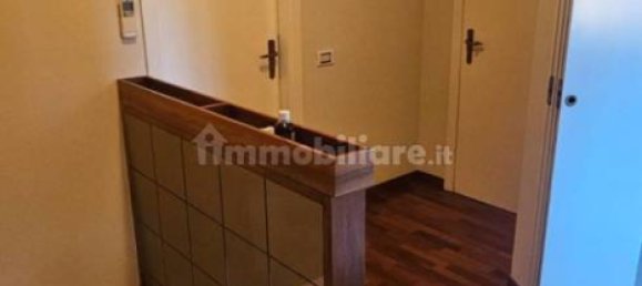 Квартира с 3 спальнями в Галларате, Италия № 147958 8