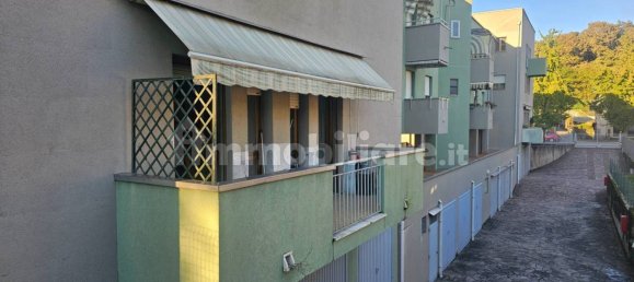 Квартира с 3 спальнями в Галларате, Италия № 147958 23