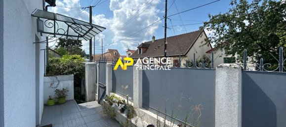 Casa de 4 dormitorios en Bezons, France No. 173757 4