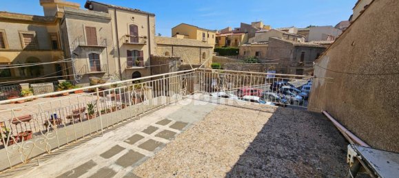 3 غرف نوم منزل في Enna, Italy رقم 351535 6