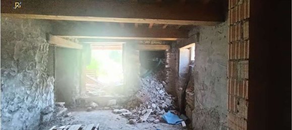 4 bedrooms Apartment in San Giustino, Italy No. 369971 7