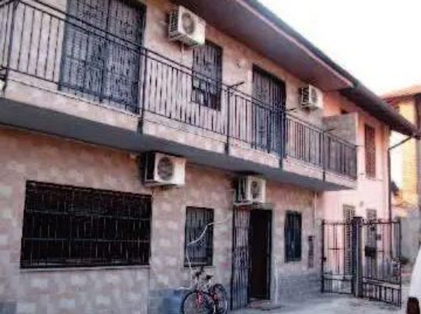 2 bedrooms Duplex in Robecchetto con Induno, Italy No. 361093