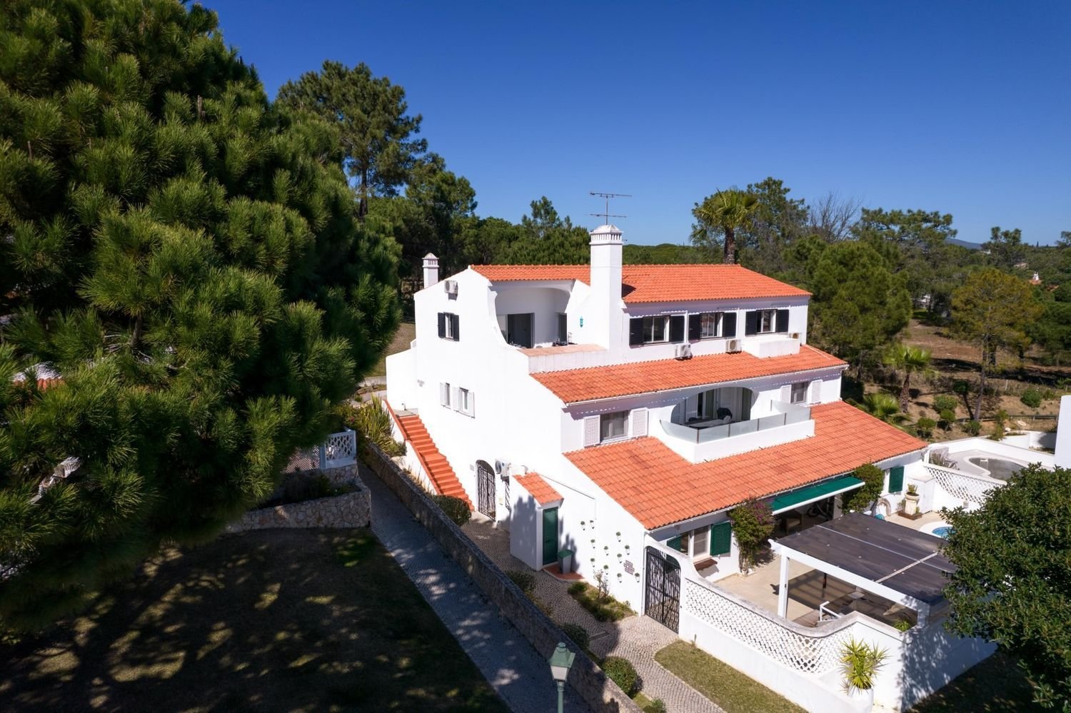 3 bedrooms Apartment in Almancil, Portugal No. 120429