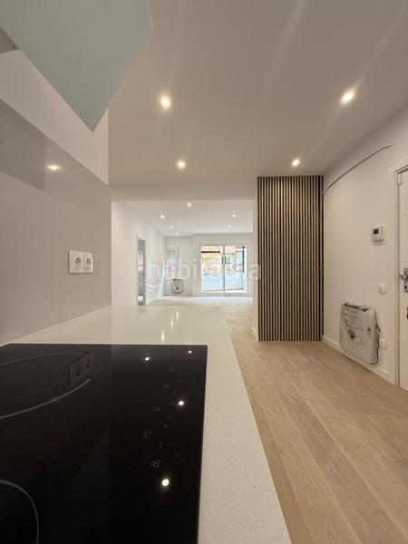 Apartamento de 3 dormitorios en Eixample, Spain No. 144079