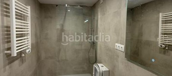 Apartamento de 3 dormitorios en Eixample, Spain No. 144079 14