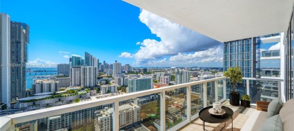 3 chambres propriété commerciale à vendre à Miami, Miami-Dade, Florida, USA № 614848 7