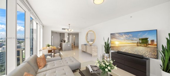 3 chambres propriété commerciale à vendre à Miami, Miami-Dade, Florida, USA № 614848 8