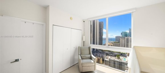 3 chambres propriété commerciale à vendre à Miami, Miami-Dade, Florida, USA № 614848 25