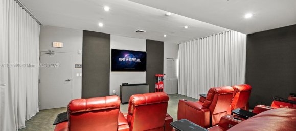 3 chambres propriété commerciale à vendre à Miami, Miami-Dade, Florida, USA № 614848 30