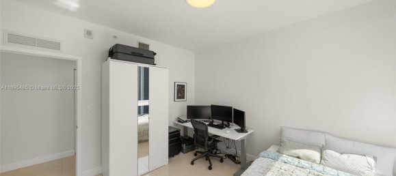 3 chambres propriété commerciale à vendre à Miami, Miami-Dade, Florida, USA № 614848 21
