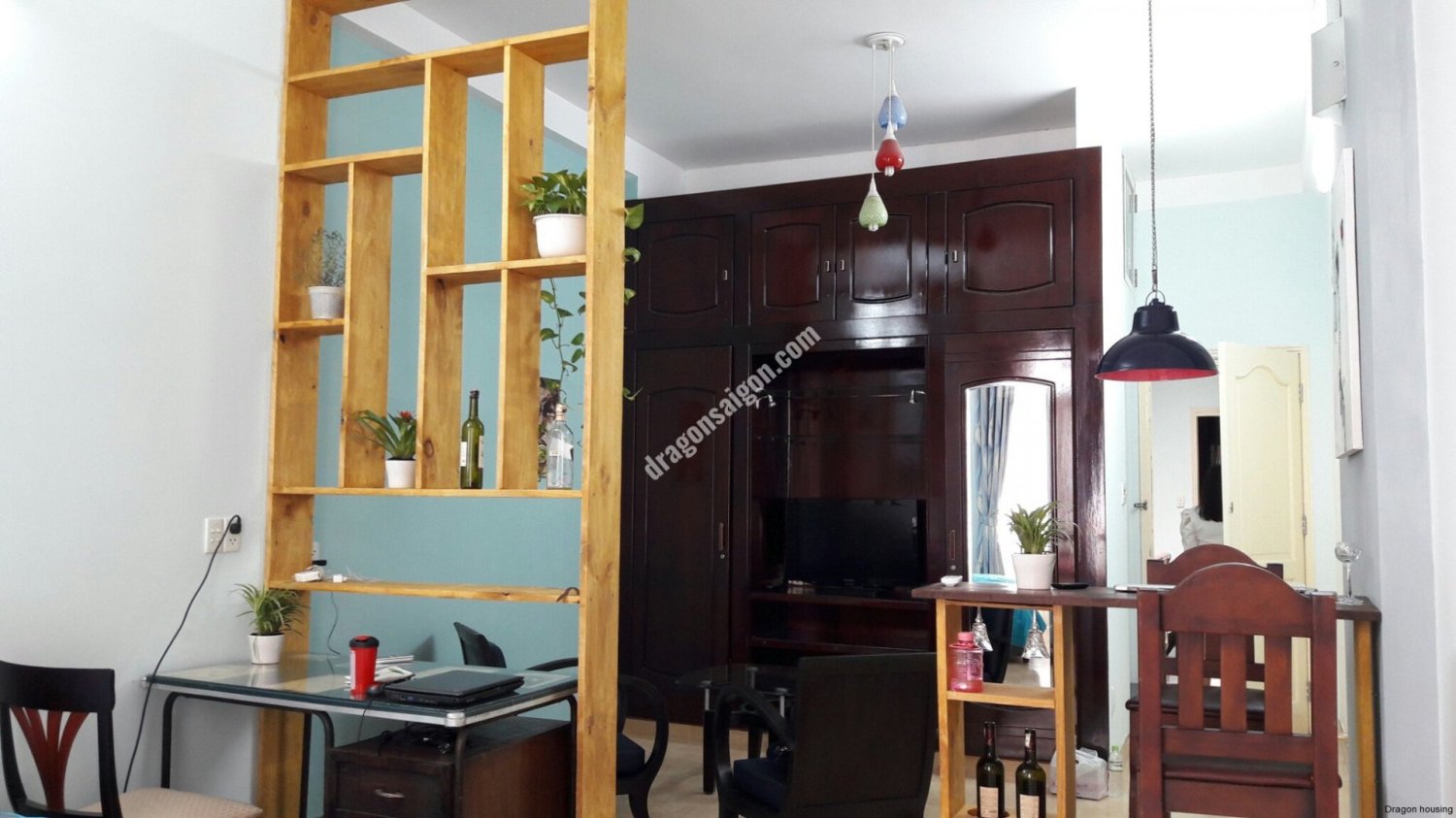 40m² Apartment in District 1, Vietnam No. 10796