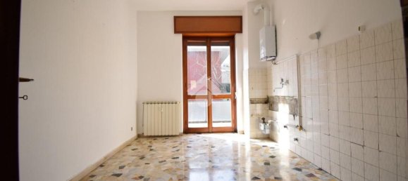 Apartamento de 3 habitaciónes en Brugherio, Italy No. 61363 8