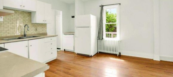 2 bedrooms House in Niagara Falls, Canada No. 821 8