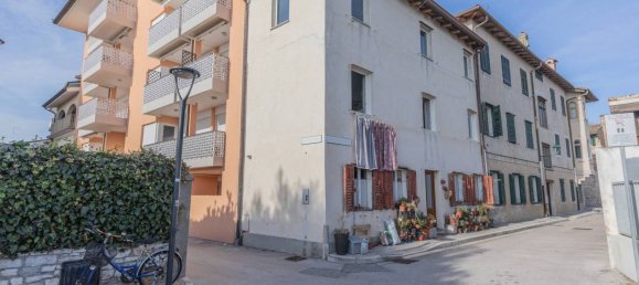 4 bedrooms House in Gorizia, Italy No. 66058 3