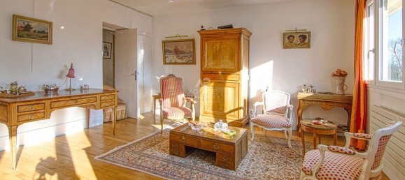 4 bedrooms Apartment in Versailles, France No. 291771 4