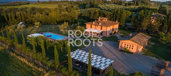 4 bedrooms Villa in Peccioli, Italy No. 313961 3